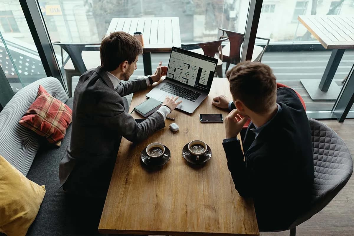 Business Setup & Corporate Structuring
